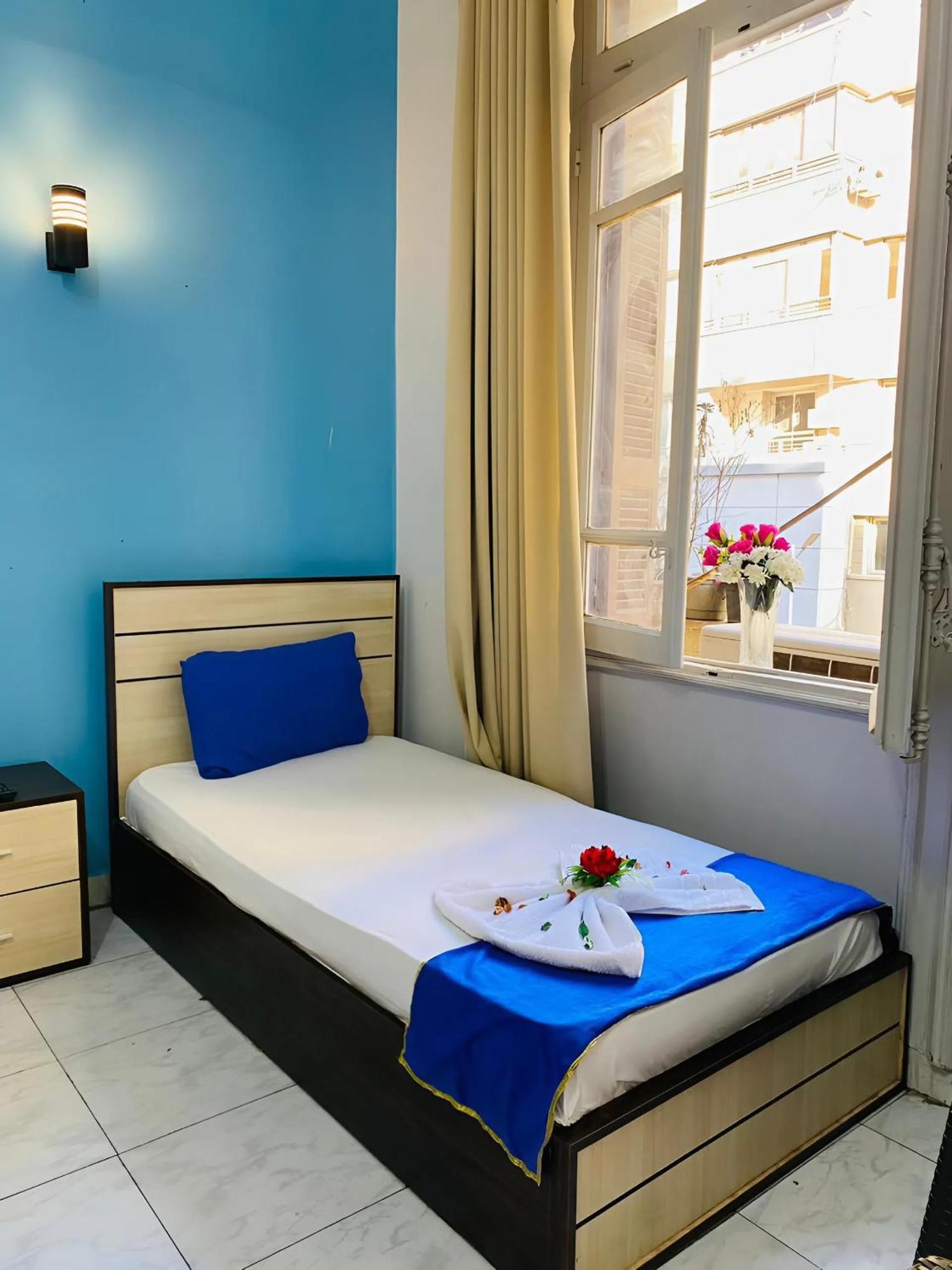 Hostgram Hotel Cairo Exterior photo